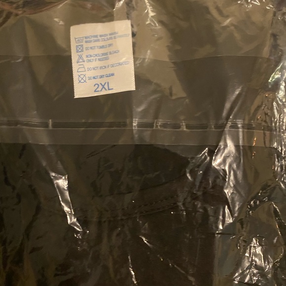 Shut the F@#% Up Cheetah Print Lips T-shirt- NWT - Picture 5 of 10